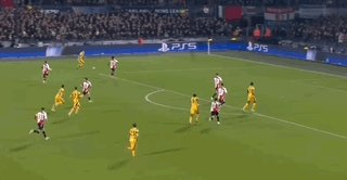 赛车投注-【欧冠】锋线双响炮！国际米兰客场2比0费耶诺德