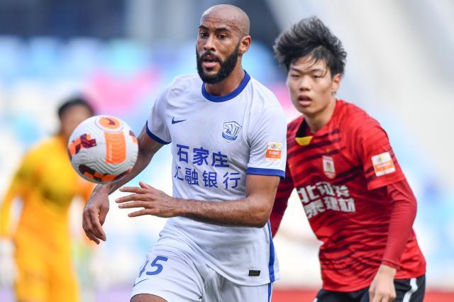 赛车投注-【中超】马辅渔奥乌苏建功 长春亚泰0比2沧州雄狮