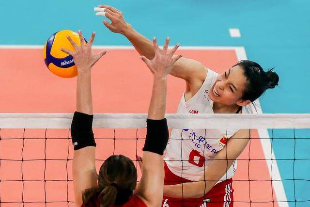 1661704391207025232.jpg 注册观看-【早报】别人的射手纷纷双响!曼联射手1亿欧在路上!