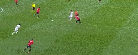 【西甲】本泽马2球2助破纪录 阿森西奥3球 皇马6比1