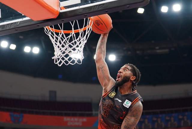 赛车投注-CBA积分榜最新排名！上海力压广厦排第1，广东第3不稳，7队大乱斗